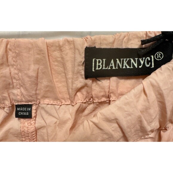 blank NYC parachute, cargo pants, pink peach size large - Picture 6 of 9
